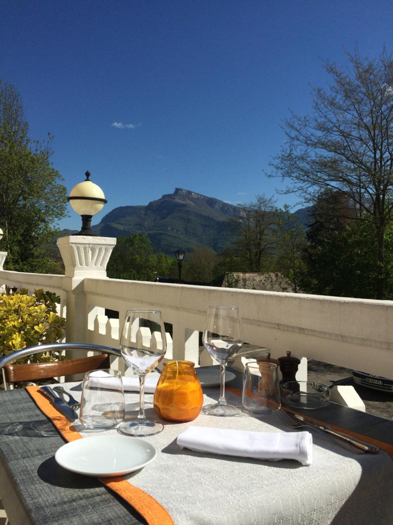 Hotel Spa & Restaurant O Pervenches Chambéry Exteriér fotografie
